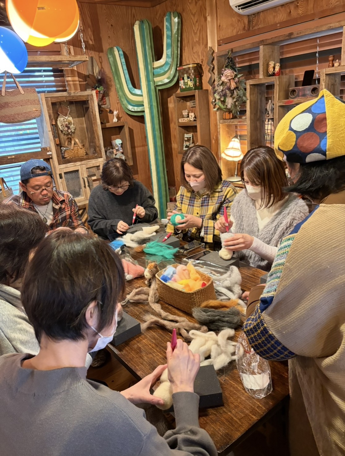 ryoku_syuuの屋内のワークショップスペース