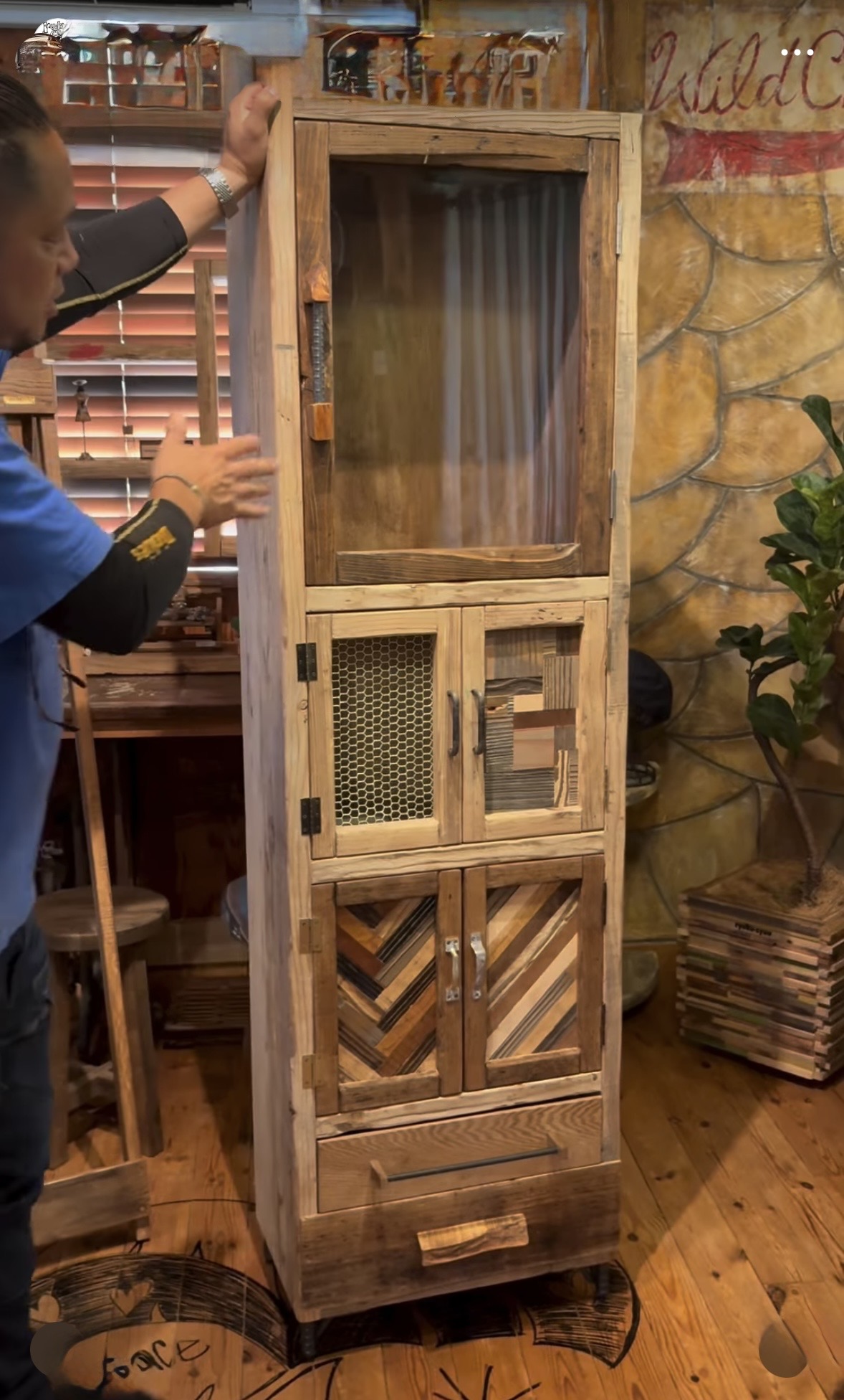 古材道板サンプル棚